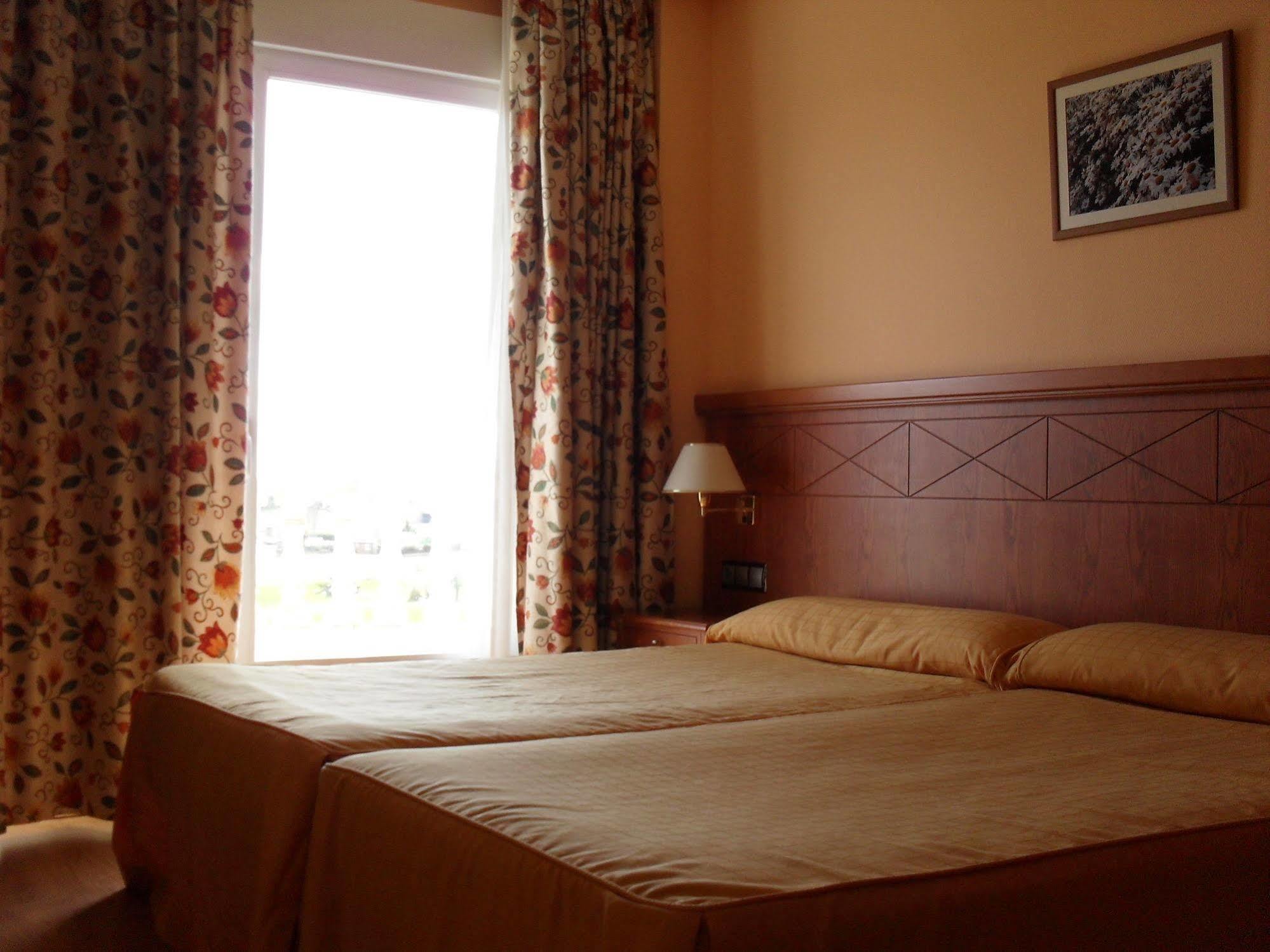 Hotel Camino Real Arcahueja Extérieur photo