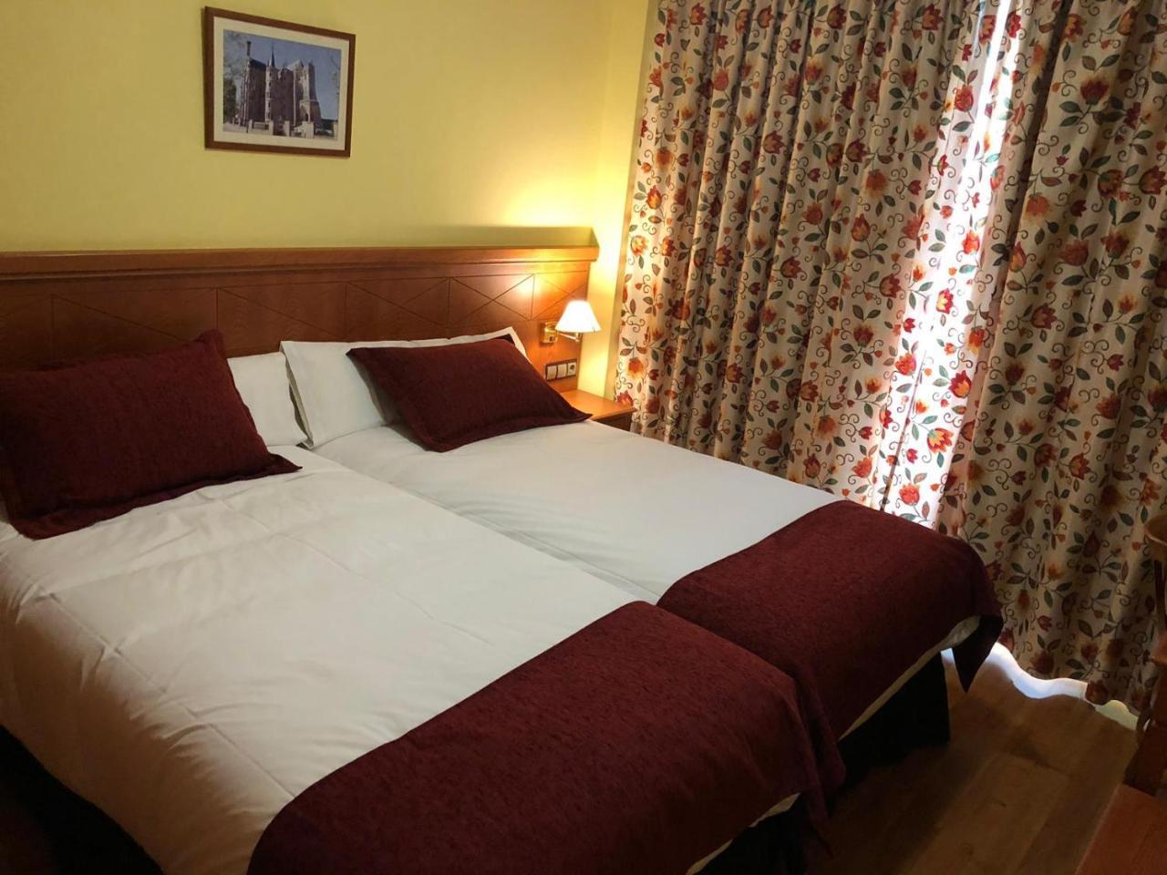 Hotel Camino Real Arcahueja Extérieur photo